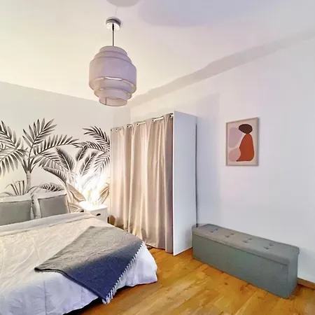 Pierre Proche Place Saint Marc Ρουέν