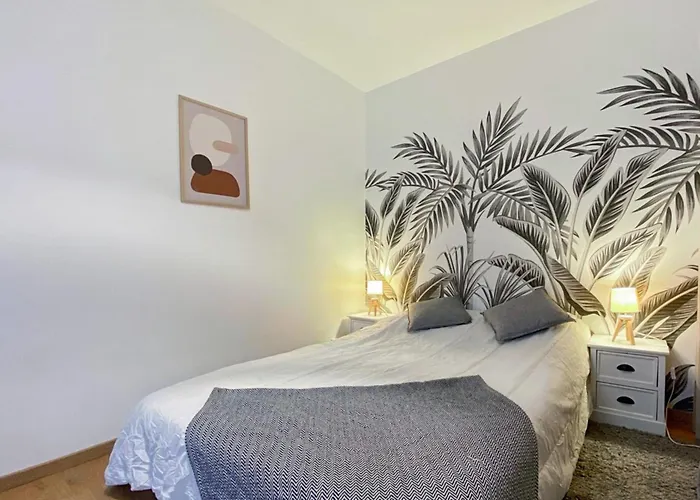 Pierre Proche Place Saint Marc Apartment