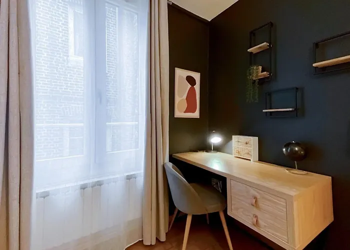 Pierre Proche Place Saint Marc Ρουέν