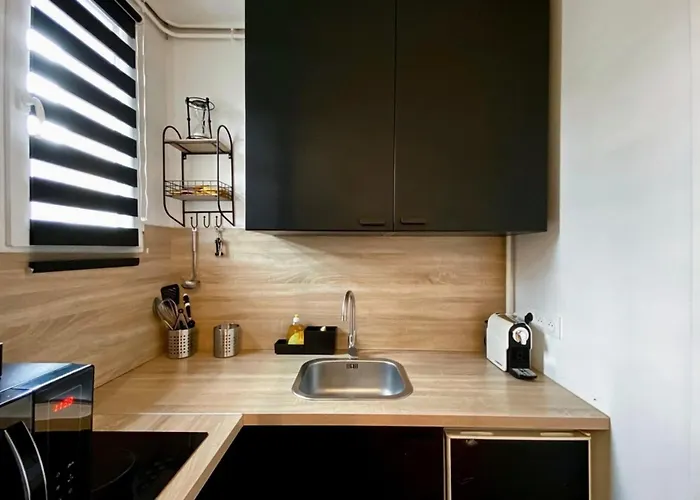 Apartment Pierre Proche Place Saint Marc *